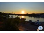 Apartmaji Radojkovi - Orebi  Peljeac Hrvaka