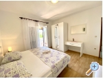 Apartmaji ANA - ostrov Pag Hrvaka