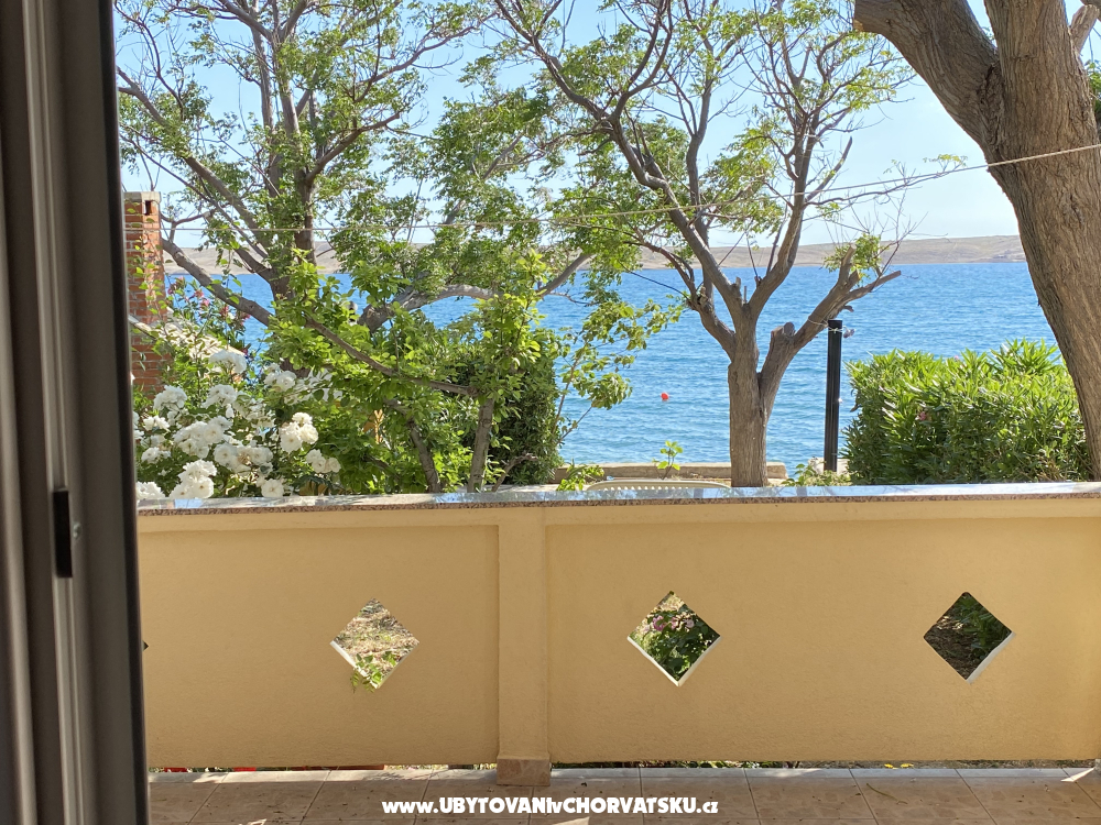 Apartmaji FRANE - ostrov Pag Hrva�ka