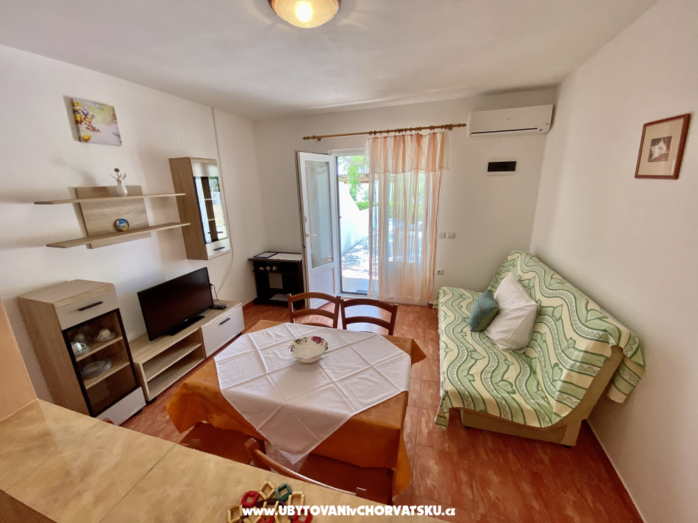 Apartmaji FRANE - ostrov Pag Hrva�ka