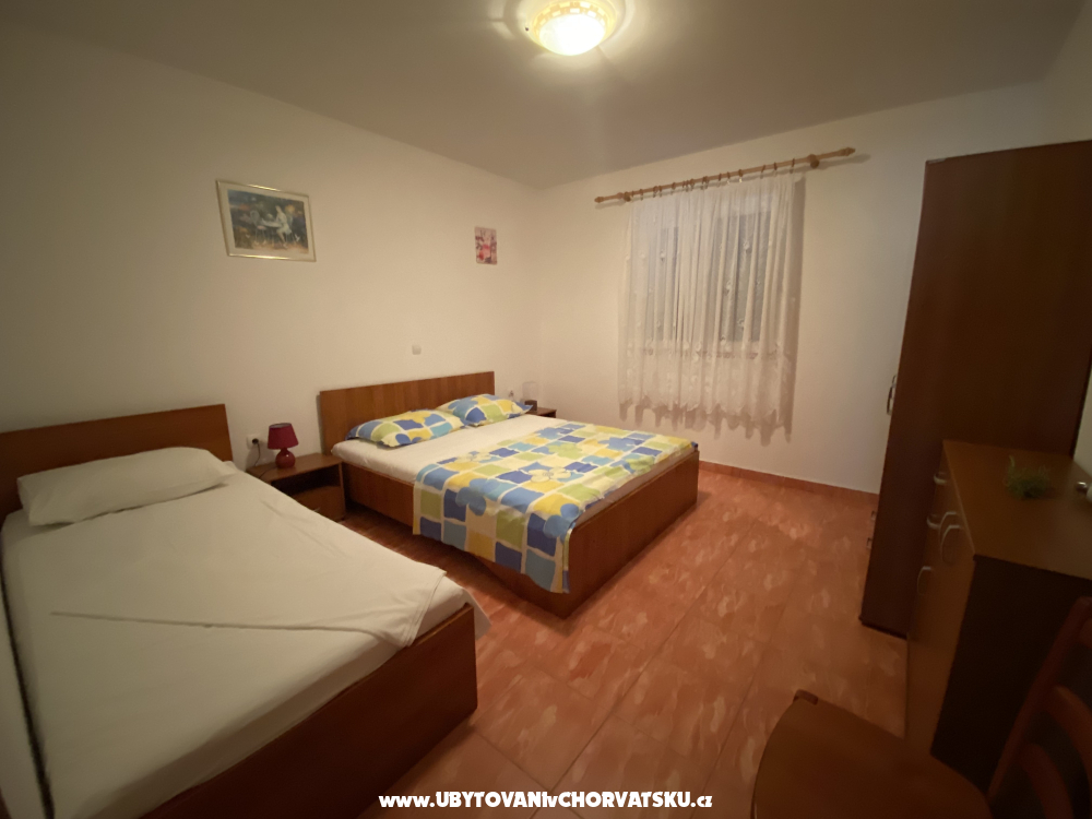 Apartmaji FRANE - ostrov Pag Hrva�ka