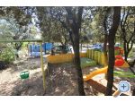 Apartmaji Karas Mandre - ostrov Pag Hrvaka