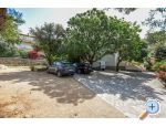 Apartmaji Oleandra - ostrov Pag Hrvaka