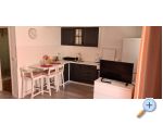 Apartmaji koljkica - ostrov Pag Hrvaka