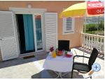 Apartmaji koljkica - ostrov Pag Hrvaka