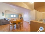 Apartmaji Damir - ostrov Pag Hrvaka