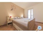 Apartmaji Damir - ostrov Pag Hrvaka