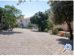 Apartmaji Villa Ana - ostrov Pag Hrvaka