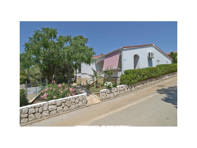 Family Holiday Resort Mandrice – Ferienwohnung Insel Pag, Kroatien – Foto 1