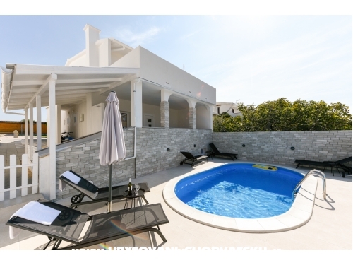 Appartement avec piscine and jacuzzi - ostrov Pag Croatie
