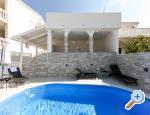 Apartma z bazenom and jacuzzi - ostrov Pag Hrvaka