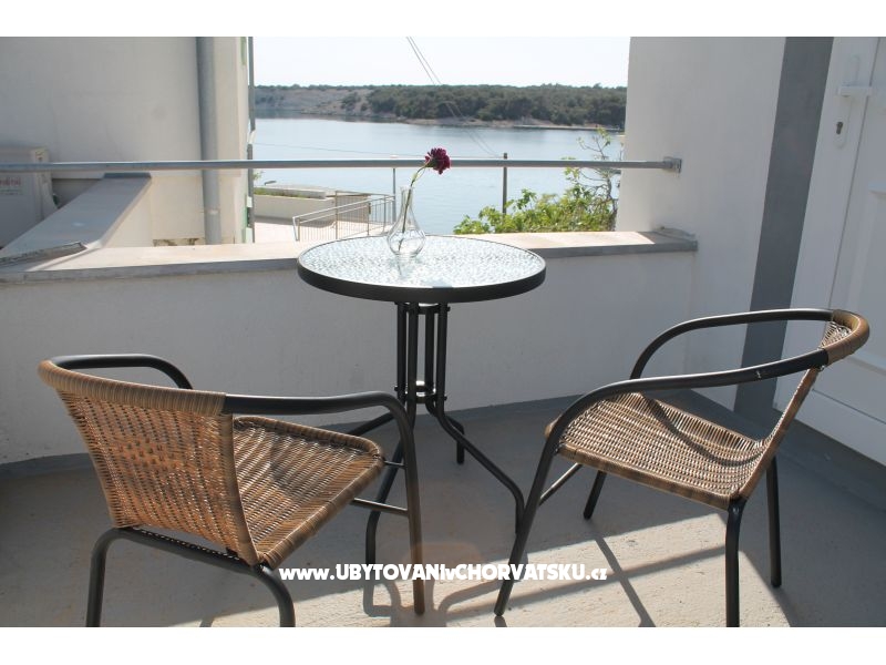 Zimmers with beautiful view – Ferienwohnung Insel Pag, Kroatien – Foto 5