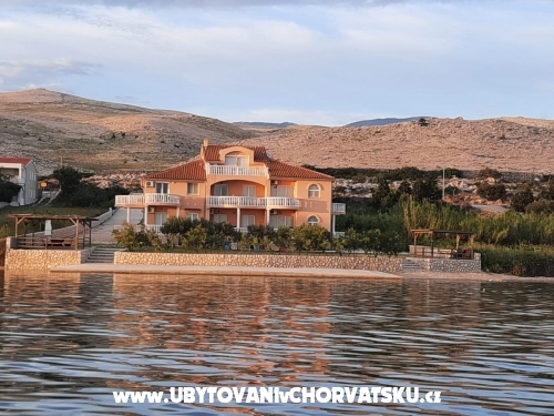 Villa Maestral - ostrov Pag Croatie