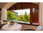 Appartements Adriana - Starigrad Paklenica Kroatien