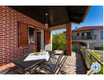 Appartements Adriana - Starigrad Paklenica Kroatien