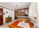 Appartements Adriana - Starigrad Paklenica Kroatien