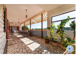 Appartements Adriana - Starigrad Paklenica Kroatien
