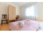 Appartements Ana - Starigrad Paklenica Kroatien