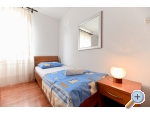 Appartements Ana - Starigrad Paklenica Kroatien
