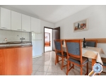 Appartements Ana - Starigrad Paklenica Kroatien