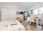 Appartements Ana - Starigrad Paklenica Kroatien