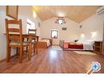 Apartmny io - Starigrad Paklenica Chorvatsko
