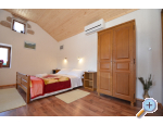 Apartmny io - Starigrad Paklenica Chorvatsko