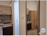 Appartements Cvekan i vino rakija shop - Starigrad Paklenica Kroatien