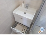 Appartements Cvekan i vino rakija shop - Starigrad Paklenica Kroatien