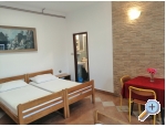 Appartements Dado - Starigrad Paklenica Kroatien