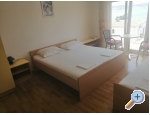 Appartements Dado - Starigrad Paklenica Kroatien