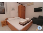 Appartements Ivana - Starigrad Paklenica Kroatien