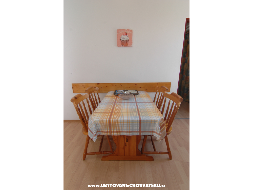 Apartments Ivana - Starigrad Paklenica Croatia