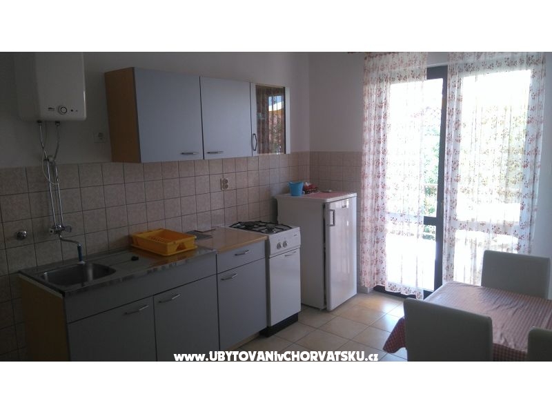 Apartmány Krešo – ubytování Starigrad Paklenica, Chorvatsko – foto 4