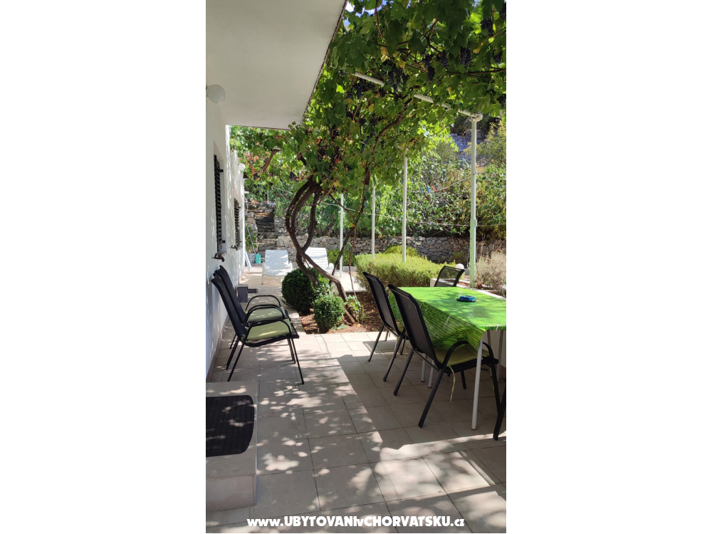 Po�itni�ki dom Beli - Starigrad Paklenica Hrva�ka