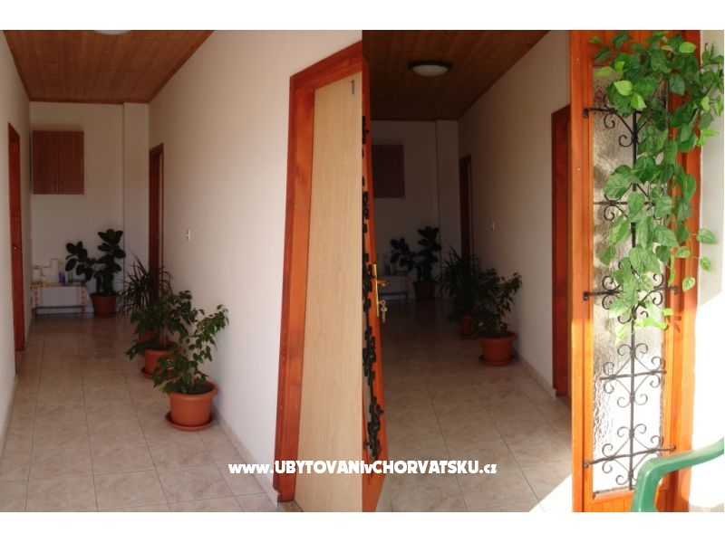 Apartmány Ćićo – ubytování Starigrad Paklenica, Chorvatsko – foto 5