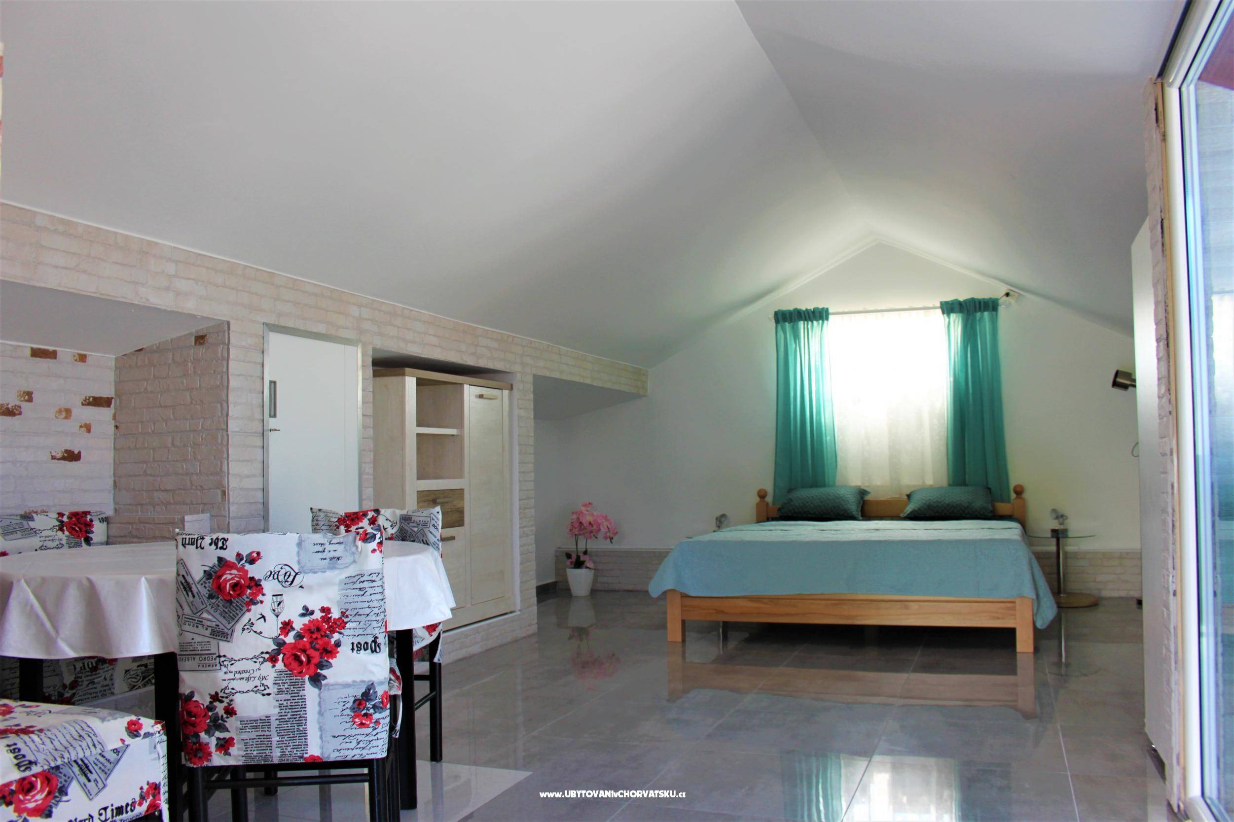 Ferienwohnungen Danica - near beach – Ferienwohnung Starigrad Paklenica, Kroatien – Foto 1