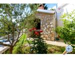Apartmaji Maris - Starigrad Paklenica Hrvaka
