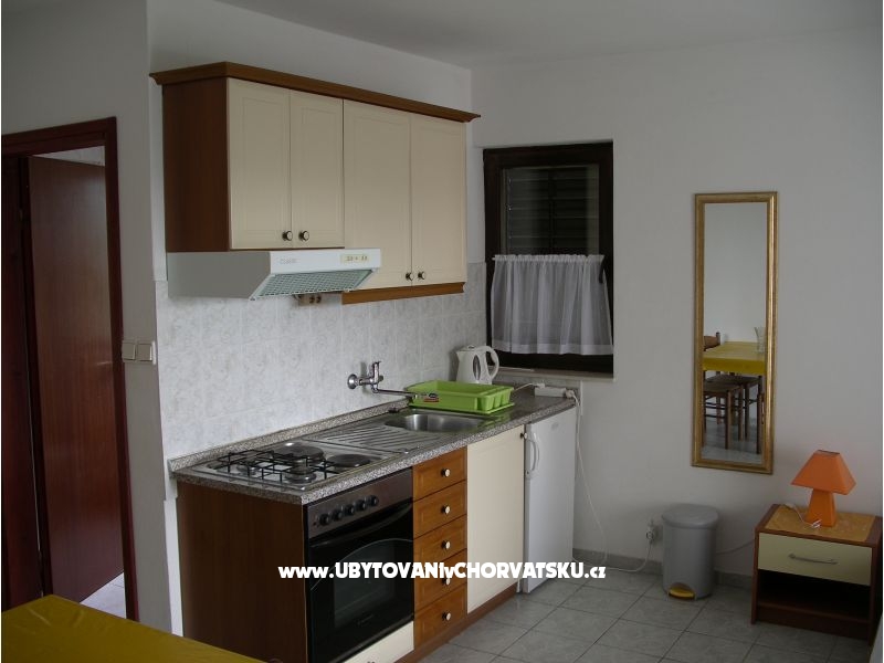 Ferienwohnungen Villa Nina – Ferienwohnung Starigrad Paklenica, Kroatien – Foto 13
