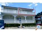 Appartements Bosi i Goli - Starigrad Paklenica Kroatien