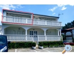 Appartements Bosi i Goli - Starigrad Paklenica Kroatien
