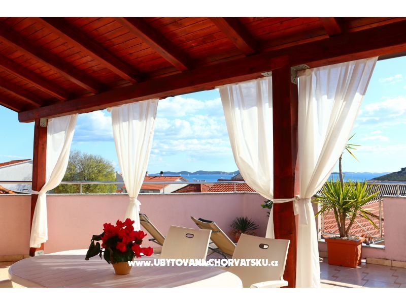 Appartements Ana – Ferienwohnung Pakostane, Kroatien – Foto 1