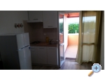 Appartements IVANKA - Pakotane Kroatien