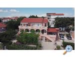 Appartements IVANKA - Pakotane Kroatien