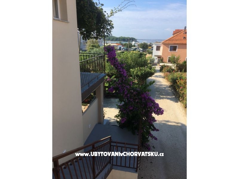 Appartements Jasa  – Ferienwohnung Pakostane, Kroatien – Foto 4