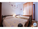 Appartements Jelena - Pakotane Kroatien