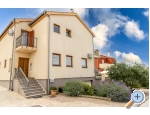 Appartements Kaliger - Pakotane Kroatien