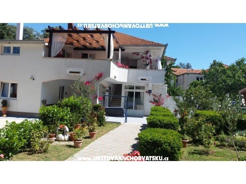 Appartements Lara – Ferienwohnung Pakostane, Kroatien – Foto 1