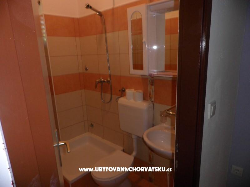 Appartements Lara – Ferienwohnung Pakostane, Kroatien – Foto 11