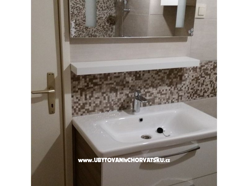 Appartements Lara – Ferienwohnung Pakostane, Kroatien – Foto 13